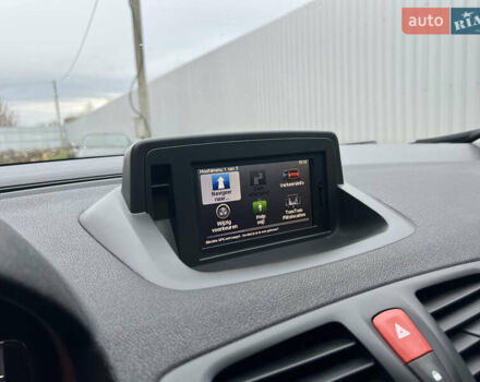 Серый Рено Меган, объемом двигателя 1.6 л и пробегом 182 тыс. км за 7800 $, фото 41 на Automoto.ua