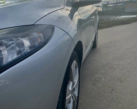 Серый Рено Меган, объемом двигателя 1.46 л и пробегом 242 тыс. км за 7990 $, фото 4 на Automoto.ua