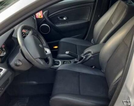 Серый Рено Меган, объемом двигателя 1.5 л и пробегом 223 тыс. км за 6900 $, фото 9 на Automoto.ua