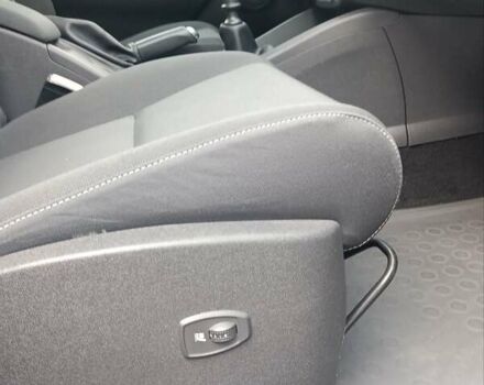 Серый Рено Меган, объемом двигателя 1.6 л и пробегом 221 тыс. км за 6950 $, фото 25 на Automoto.ua