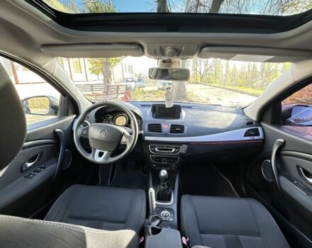 Сірий Рено Меган, об'ємом двигуна 1.5 л та пробігом 270 тис. км за 7750 $, фото 18 на Automoto.ua