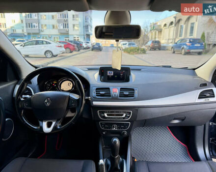 Серый Рено Меган, объемом двигателя 1.46 л и пробегом 223 тыс. км за 6999 $, фото 30 на Automoto.ua