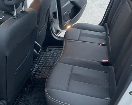 Сірий Рено Меган, об'ємом двигуна 1.46 л та пробігом 291 тис. км за 5700 $, фото 17 на Automoto.ua