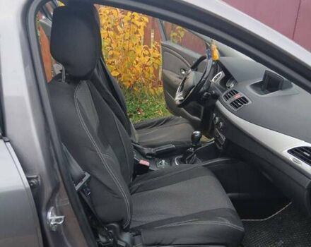 Серый Рено Меган, объемом двигателя 1.46 л и пробегом 247 тыс. км за 6550 $, фото 17 на Automoto.ua