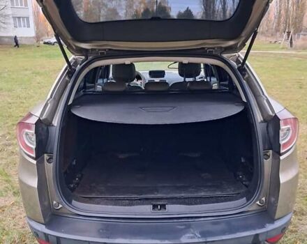 Сірий Рено Меган, об'ємом двигуна 1.46 л та пробігом 210 тис. км за 5900 $, фото 2 на Automoto.ua