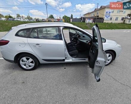 Серый Рено Меган, объемом двигателя 1.46 л и пробегом 298 тыс. км за 6350 $, фото 15 на Automoto.ua