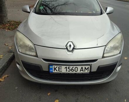 Сірий Рено Меган, об'ємом двигуна 1.6 л та пробігом 210 тис. км за 6700 $, фото 7 на Automoto.ua