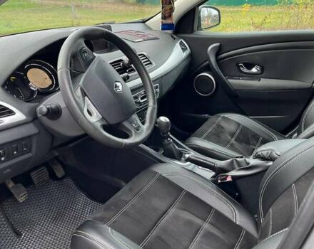 Сірий Рено Меган, об'ємом двигуна 1.87 л та пробігом 267 тис. км за 6900 $, фото 19 на Automoto.ua