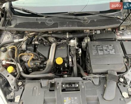 Серый Рено Меган, объемом двигателя 1.5 л и пробегом 320 тыс. км за 7000 $, фото 11 на Automoto.ua