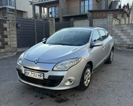 Серый Рено Меган, объемом двигателя 1.46 л и пробегом 244 тыс. км за 4950 $, фото 1 на Automoto.ua