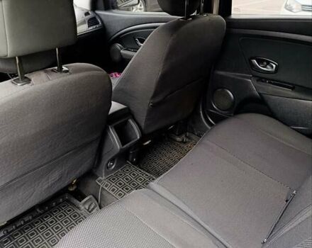 Серый Рено Меган, объемом двигателя 1.5 л и пробегом 261 тыс. км за 6900 $, фото 10 на Automoto.ua