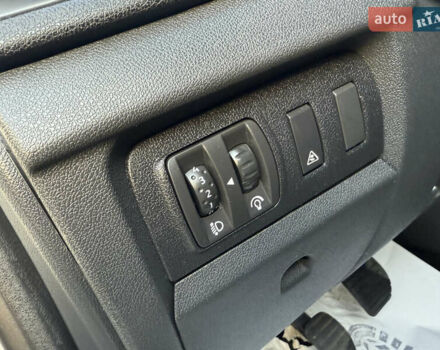 Серый Рено Меган, объемом двигателя 1.46 л и пробегом 180 тыс. км за 6750 $, фото 39 на Automoto.ua