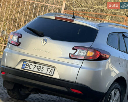 Серый Рено Меган, объемом двигателя 1.46 л и пробегом 180 тыс. км за 6750 $, фото 20 на Automoto.ua