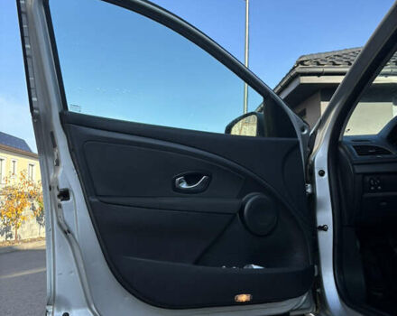 Серый Рено Меган, объемом двигателя 1.46 л и пробегом 244 тыс. км за 4950 $, фото 27 на Automoto.ua