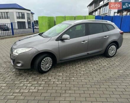 Серый Рено Меган, объемом двигателя 1.6 л и пробегом 134 тыс. км за 6999 $, фото 6 на Automoto.ua