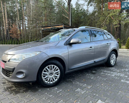 Сірий Рено Меган, об'ємом двигуна 1.5 л та пробігом 227 тис. км за 6650 $, фото 8 на Automoto.ua