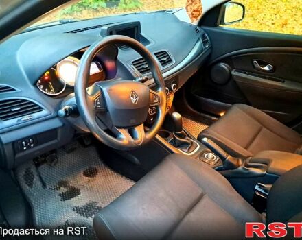 Серый Рено Меган, объемом двигателя 1.5 л и пробегом 200 тыс. км за 6999 $, фото 5 на Automoto.ua