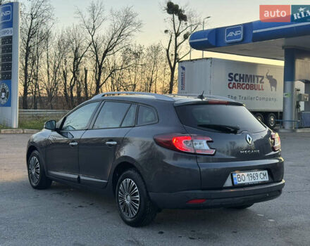 Сірий Рено Меган, об'ємом двигуна 1.46 л та пробігом 260 тис. км за 5900 $, фото 4 на Automoto.ua