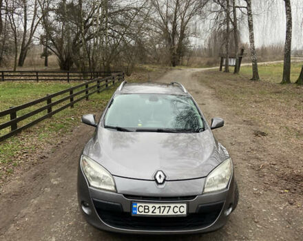 Серый Рено Меган, объемом двигателя 1.46 л и пробегом 293 тыс. км за 7800 $, фото 4 на Automoto.ua