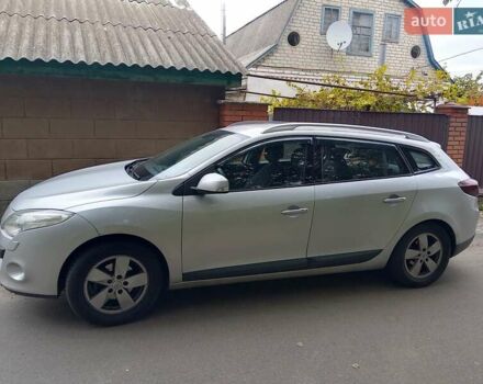 Серый Рено Меган, объемом двигателя 1.46 л и пробегом 290 тыс. км за 7000 $, фото 3 на Automoto.ua