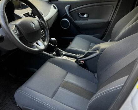 Серый Рено Меган, объемом двигателя 1.5 л и пробегом 280 тыс. км за 6800 $, фото 14 на Automoto.ua