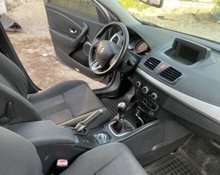 Серый Рено Меган, объемом двигателя 1.5 л и пробегом 320 тыс. км за 7000 $, фото 10 на Automoto.ua