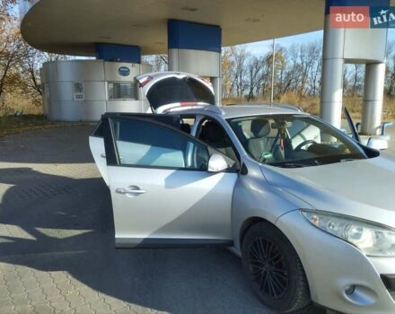 Серый Рено Меган, объемом двигателя 1.6 л и пробегом 205 тыс. км за 6400 $, фото 1 на Automoto.ua