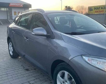 Серый Рено Меган, объемом двигателя 1.5 л и пробегом 300 тыс. км за 4100 $, фото 2 на Automoto.ua