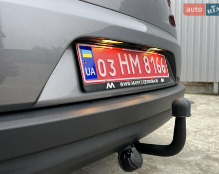 Серый Рено Меган, объемом двигателя 1.6 л и пробегом 182 тыс. км за 7800 $, фото 28 на Automoto.ua