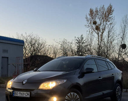 Сірий Рено Меган, об'ємом двигуна 1.46 л та пробігом 260 тис. км за 5900 $, фото 1 на Automoto.ua