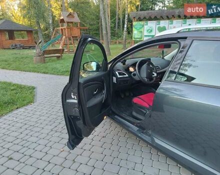 Серый Рено Меган, объемом двигателя 1.46 л и пробегом 267 тыс. км за 6200 $, фото 14 на Automoto.ua
