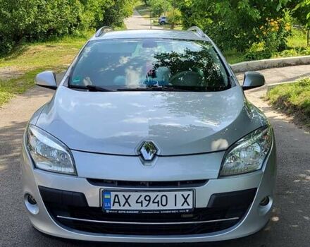Сірий Рено Меган, об'ємом двигуна 2 л та пробігом 270 тис. км за 7800 $, фото 1 на Automoto.ua