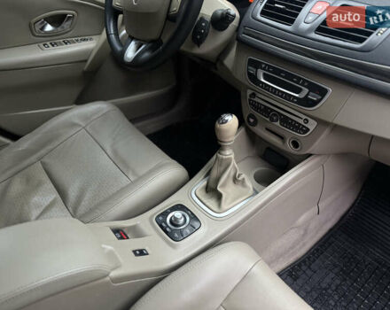 Серый Рено Меган, объемом двигателя 1.87 л и пробегом 280 тыс. км за 6500 $, фото 10 на Automoto.ua