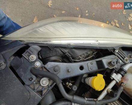 Серый Рено Меган, объемом двигателя 1.4 л и пробегом 250 тыс. км за 7500 $, фото 99 на Automoto.ua