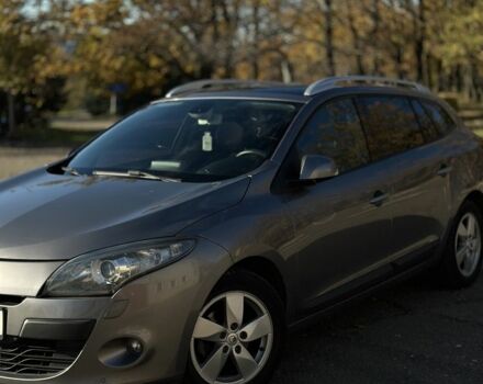 Сірий Рено Меган, об'ємом двигуна 1.5 л та пробігом 270 тис. км за 7750 $, фото 2 на Automoto.ua