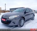 Серый Рено Меган, объемом двигателя 2 л и пробегом 19500 тыс. км за 7699 $, фото 1 на Automoto.ua