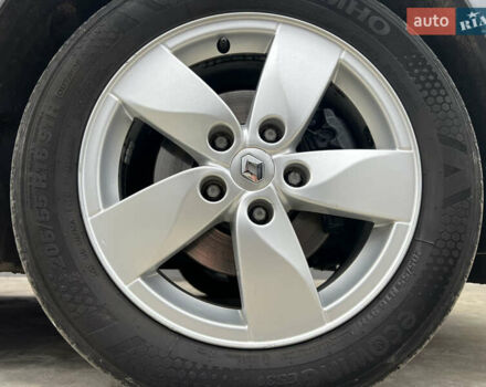 Серый Рено Меган, объемом двигателя 1.6 л и пробегом 182 тыс. км за 7800 $, фото 34 на Automoto.ua