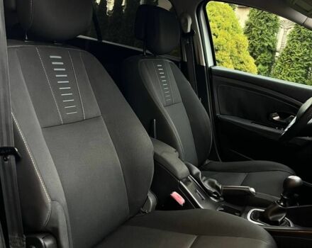 Серый Рено Меган, объемом двигателя 1.5 л и пробегом 263 тыс. км за 5100 $, фото 12 на Automoto.ua