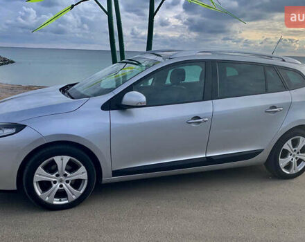 Серый Рено Меган, объемом двигателя 1.46 л и пробегом 242 тыс. км за 7990 $, фото 1 на Automoto.ua