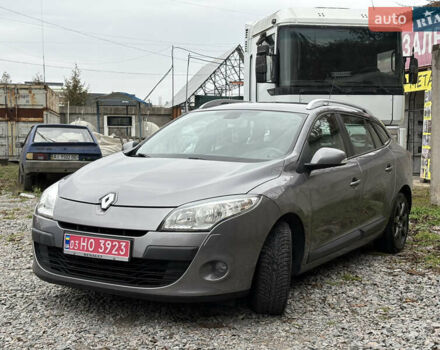 Сірий Рено Меган, об'ємом двигуна 1.6 л та пробігом 227 тис. км за 7300 $, фото 6 на Automoto.ua