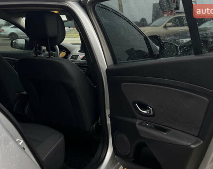 Серый Рено Меган, объемом двигателя 1.46 л и пробегом 260 тыс. км за 7200 $, фото 11 на Automoto.ua