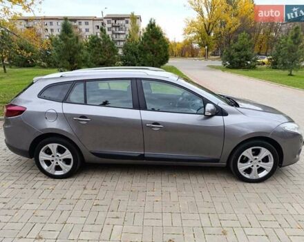 Серый Рено Меган, объемом двигателя 1.6 л и пробегом 218 тыс. км за 7300 $, фото 3 на Automoto.ua
