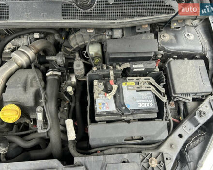 Серый Рено Меган, объемом двигателя 1.46 л и пробегом 285 тыс. км за 5700 $, фото 32 на Automoto.ua