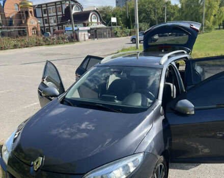 Сірий Рено Меган, об'ємом двигуна 2 л та пробігом 244 тис. км за 8300 $, фото 16 на Automoto.ua