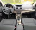 Серый Рено Меган, объемом двигателя 0 л и пробегом 218 тыс. км за 7300 $, фото 3 на Automoto.ua