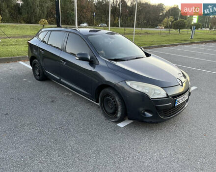 Сірий Рено Меган, об'ємом двигуна 1.46 л та пробігом 328 тис. км за 5500 $, фото 7 на Automoto.ua