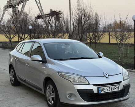 Сірий Рено Меган, об'ємом двигуна 1.5 л та пробігом 274 тис. км за 6500 $, фото 1 на Automoto.ua