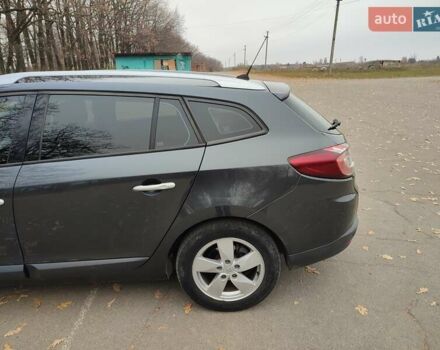 Серый Рено Меган, объемом двигателя 1.4 л и пробегом 250 тыс. км за 7500 $, фото 78 на Automoto.ua