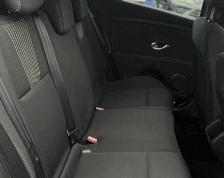 Серый Рено Меган, объемом двигателя 0 л и пробегом 260 тыс. км за 7200 $, фото 12 на Automoto.ua