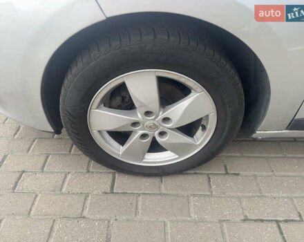 Серый Рено Меган, объемом двигателя 1.6 л и пробегом 250 тыс. км за 5950 $, фото 14 на Automoto.ua